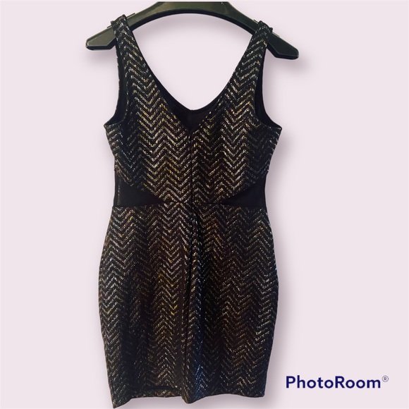 Black & Metallic Bodycon Mini Dress - Picture 2 of 6